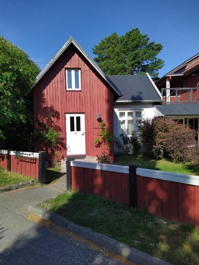 Hotel Strandbo Nauvo Exterior photo